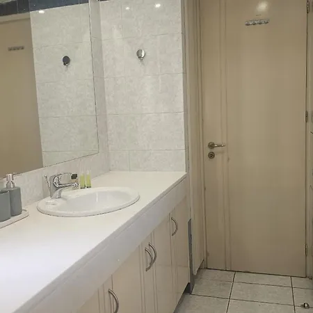 Helios Apartment *