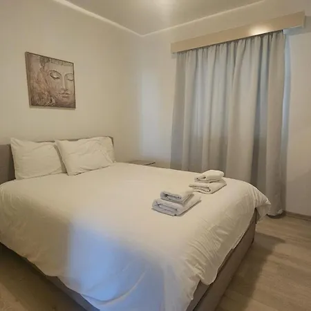 Helios Apartment