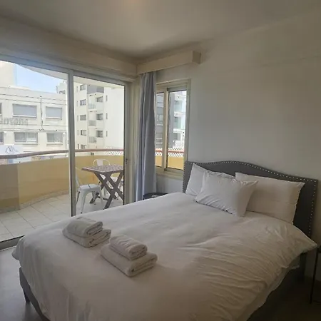 Апартаменти Elion