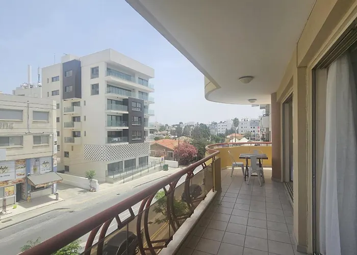 Апартаменти Elion *