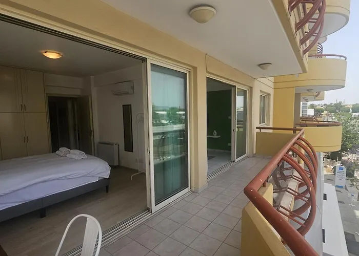 Апартаменти Elion Нікосія